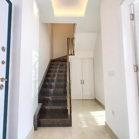 Yekta Blue 3 By Newinn Apartment *